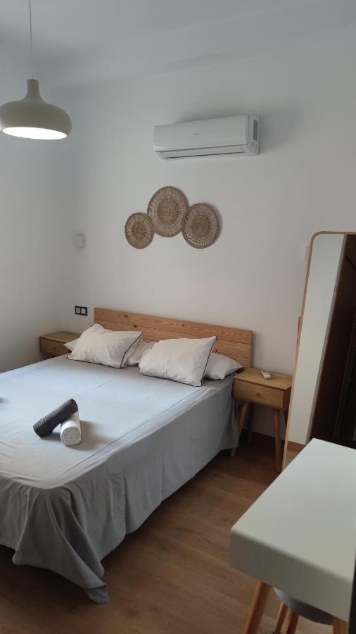 Unique Apartment In Malaga City Center With Pool Bagian luar foto