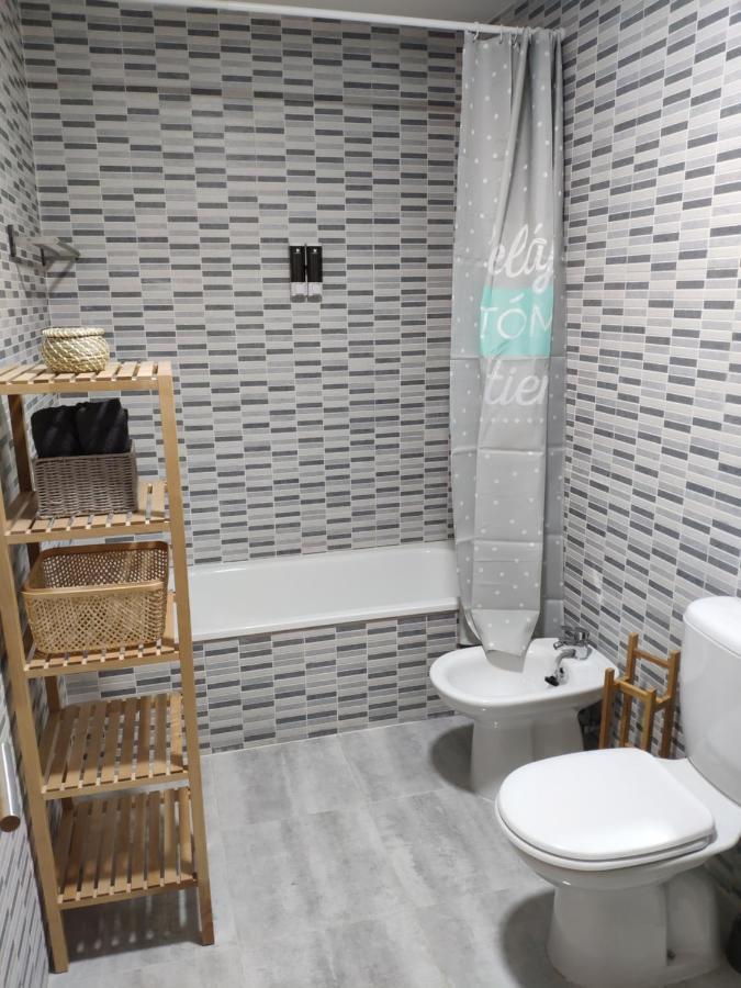 Unique Apartment In Malaga City Center With Pool Bagian luar foto